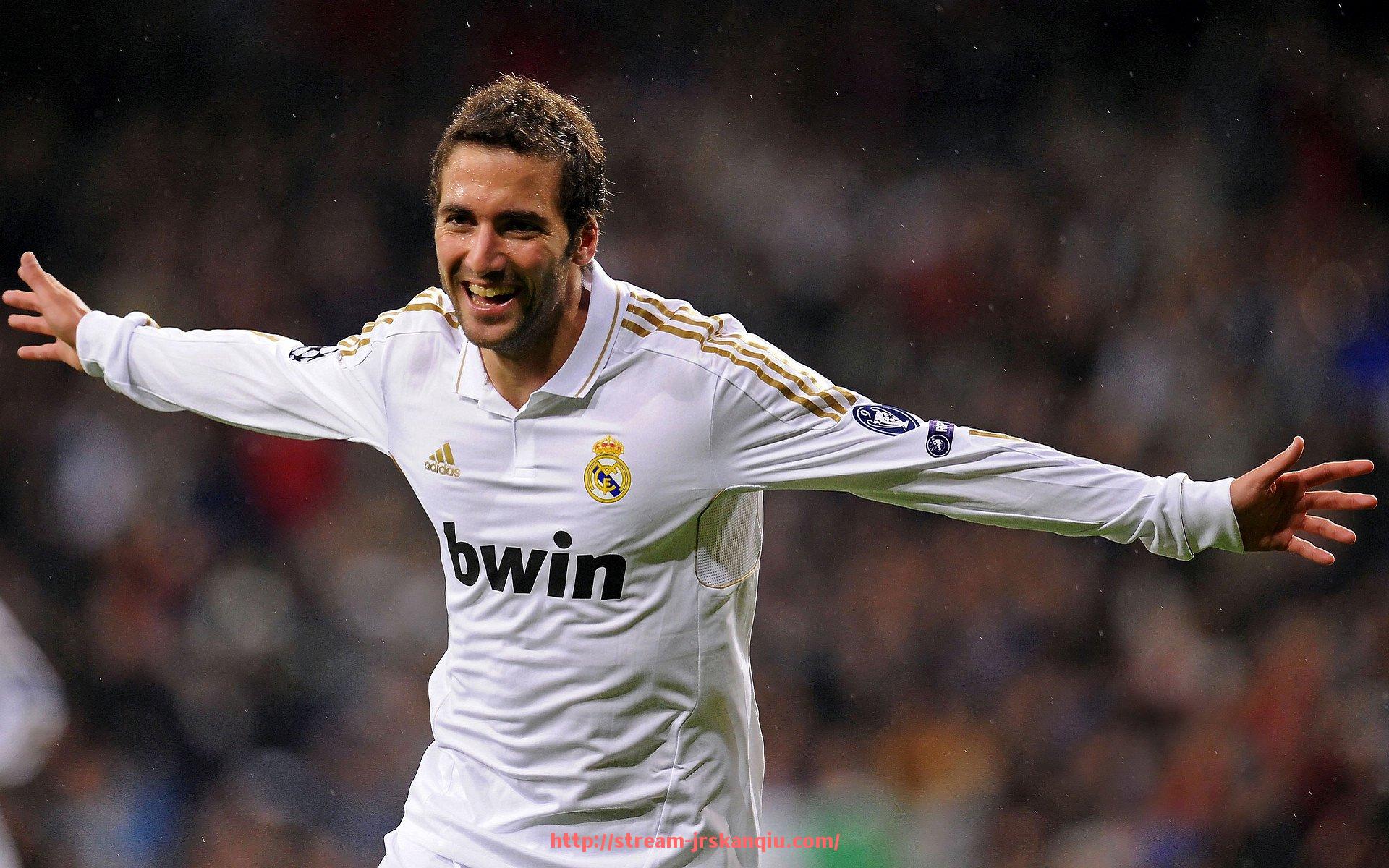 JRS低调看球-法尔考在欧冠赛场上的表现及影响力评估